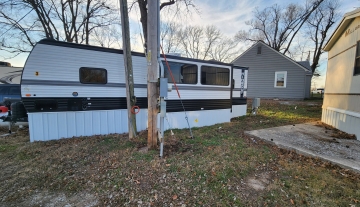 700 W Rogers St lot 3 Clinton 4.jpg